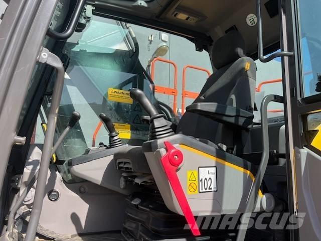 Volvo EC 200 E Pásové rýpadlá