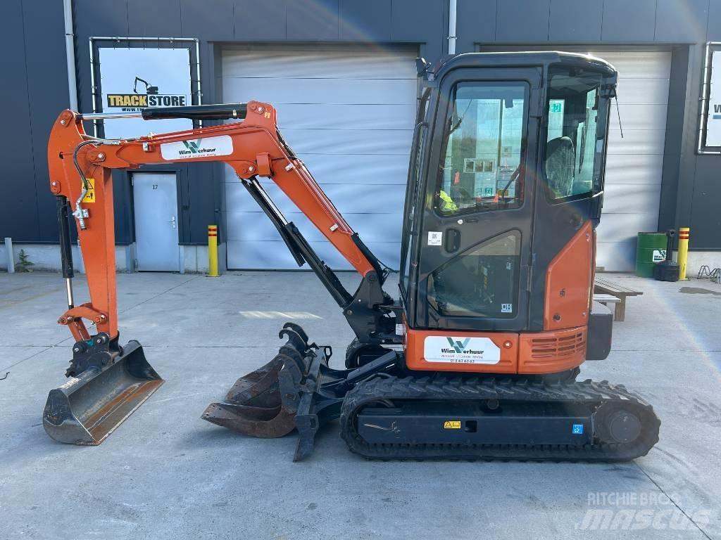 Hitachi ZX 26 U-6 Mini rýpadlá < 7t