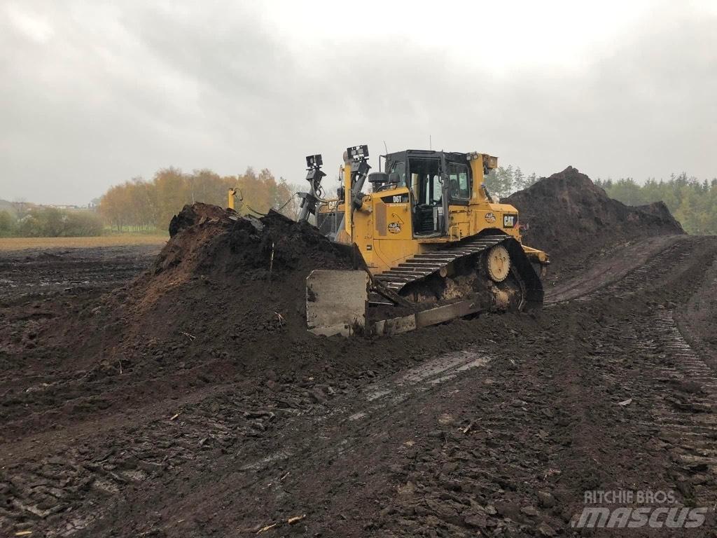 CAT D 6 T LGP Pásové dozéry