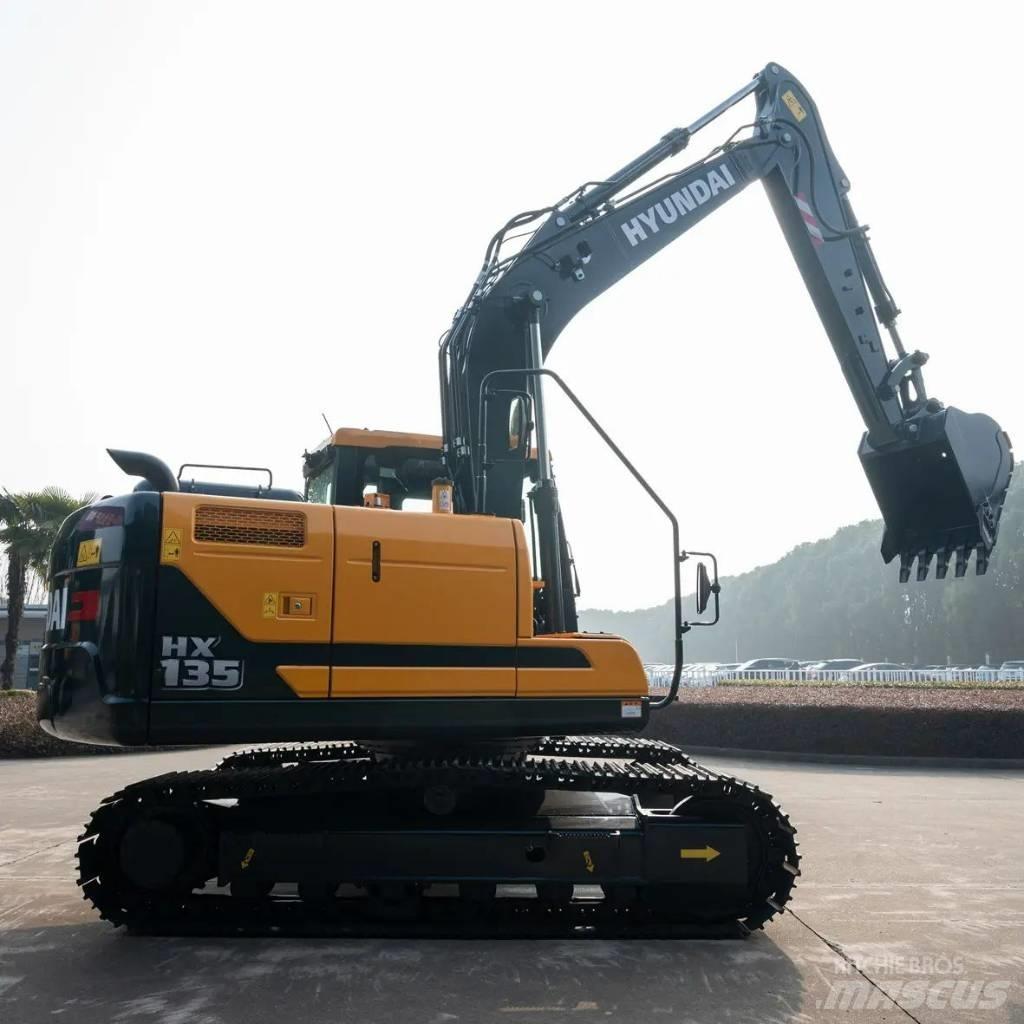 Hyundai HX135 Pásové rýpadlá