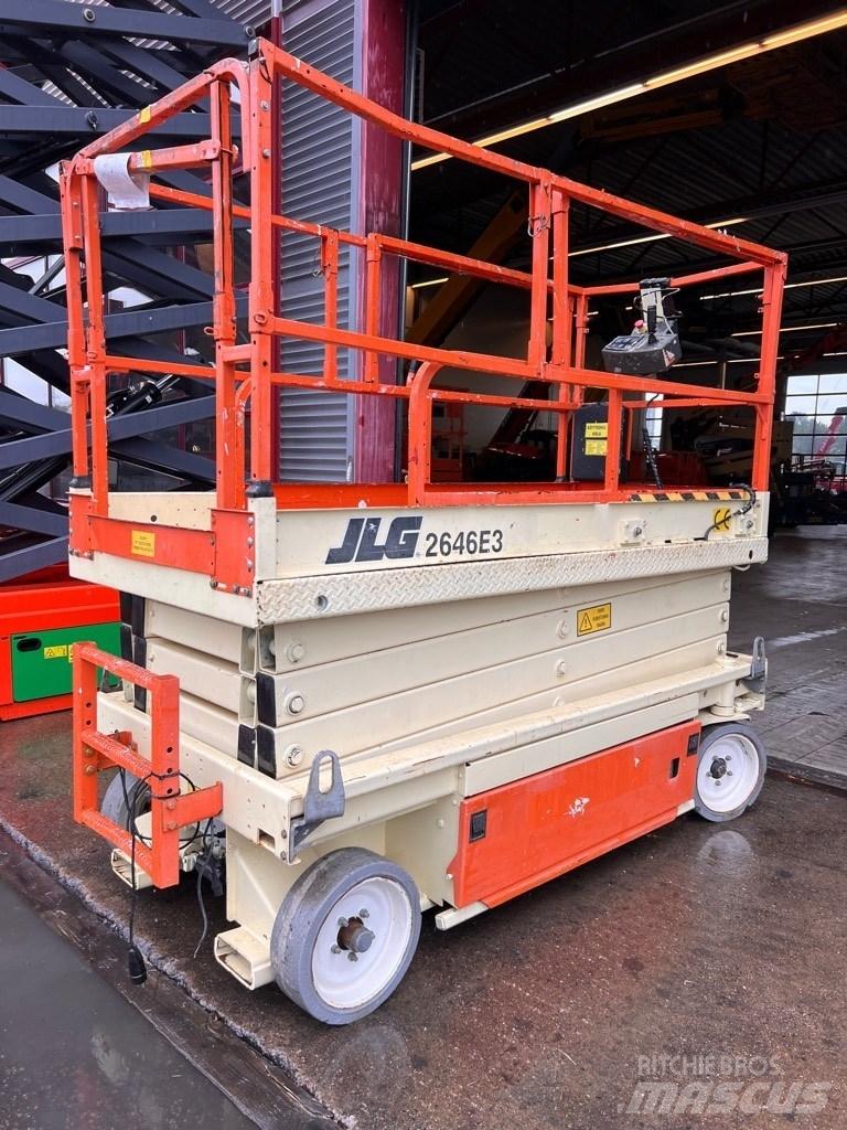 JLG 2646 E 3 Nožnicové zdvíhacie plošiny