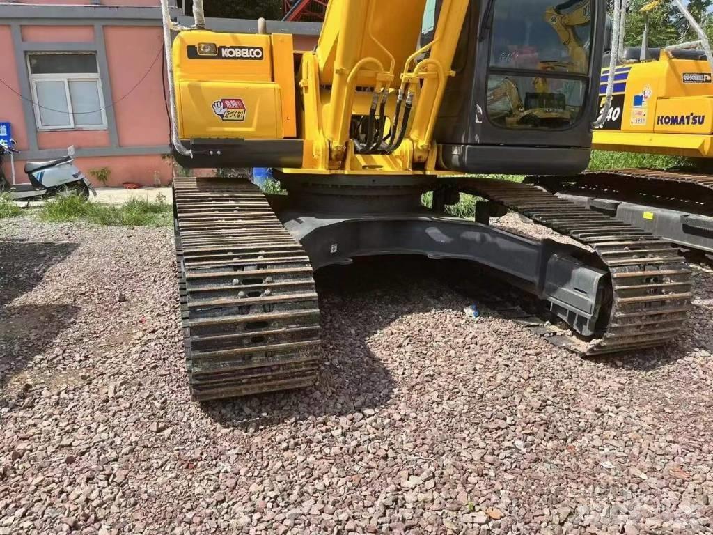 Kobelco SK300 Pásové rýpadlá