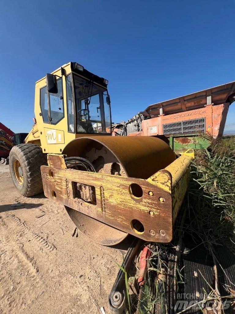 Bomag BW 211 D-3 Ťahačové valce
