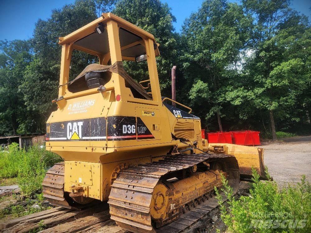 CAT D 3 G LGP Pásové dozéry