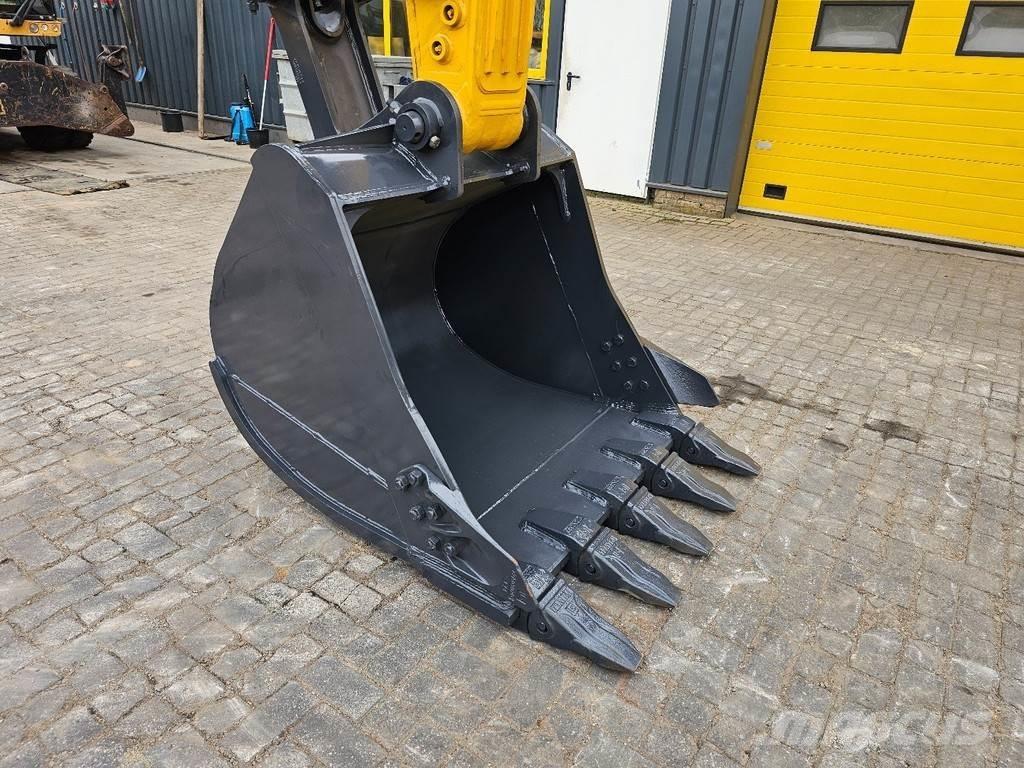 LiuGong CLG 922E Pásové rýpadlá