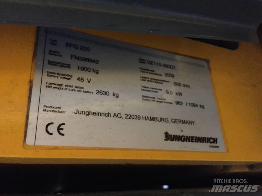 Jungheinrich EFG 220 Akumulátorové vozíky