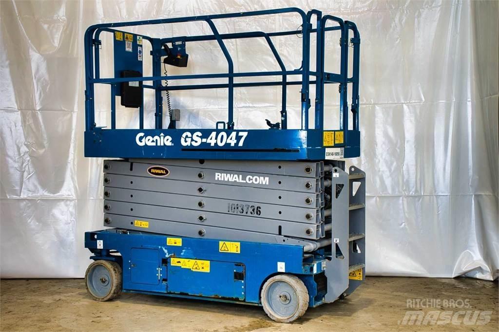 Genie GS4047 Nožnicové zdvíhacie plošiny