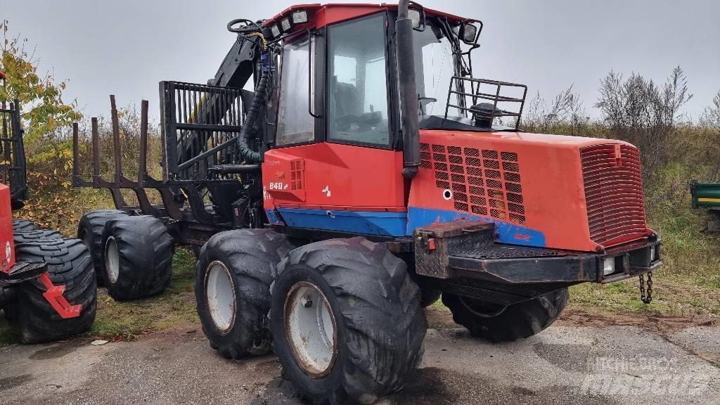 Valmet 840.2 Lesné traktory