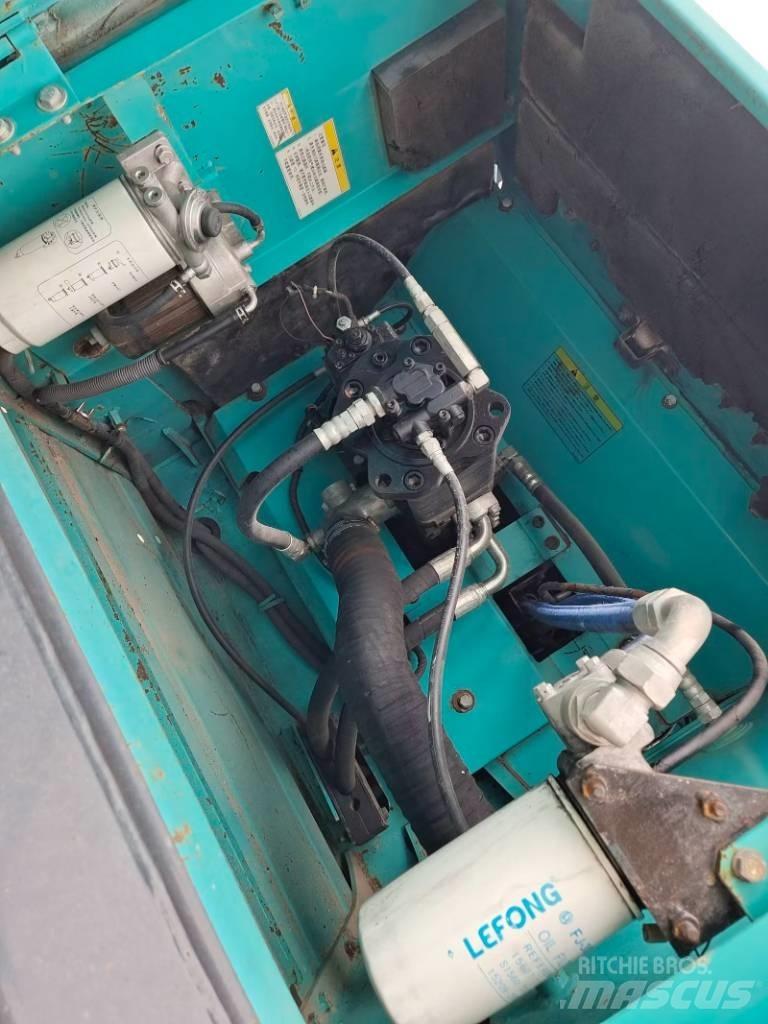 Kobelco SK 260 Pásové rýpadlá