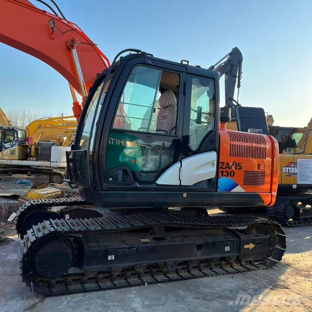 Hitachi ZX 130 Midi rýpadlá 7 t - 12 t