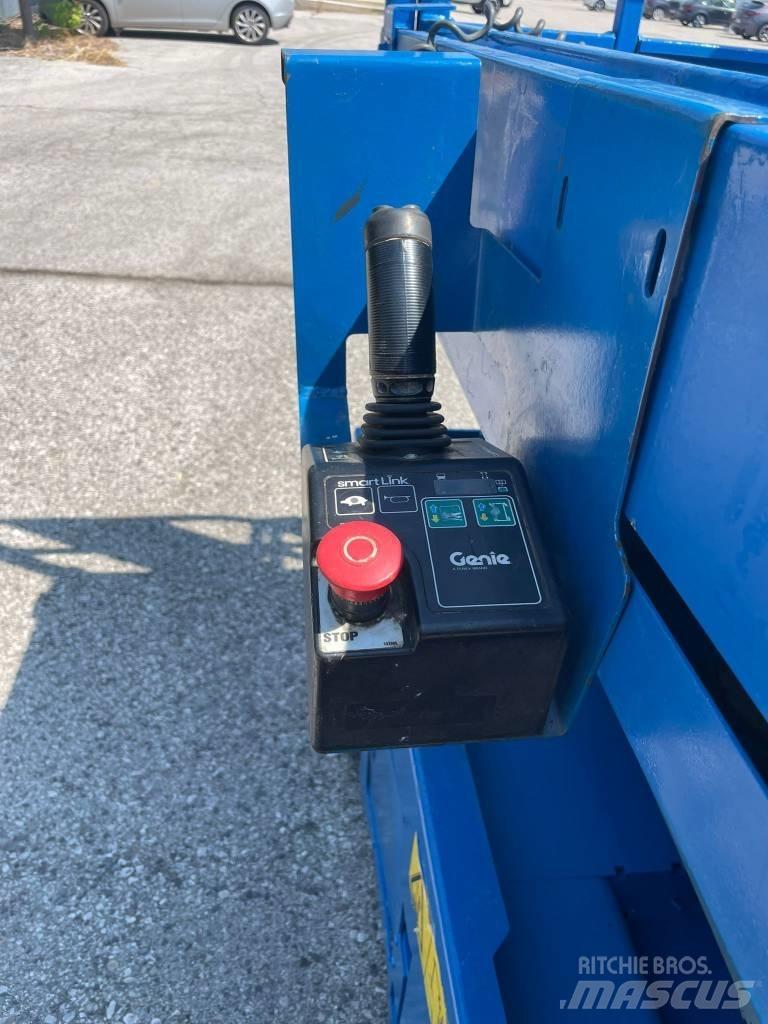 Genie GS 2646 Nožnicové zdvíhacie plošiny