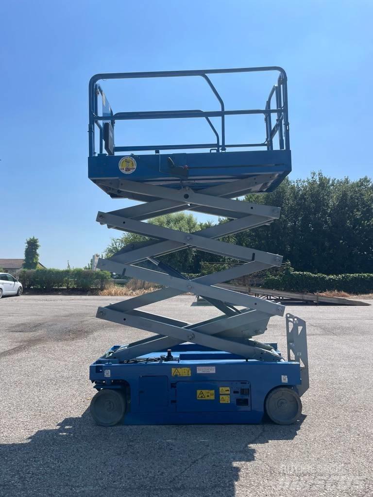 Genie GS 2646 Nožnicové zdvíhacie plošiny