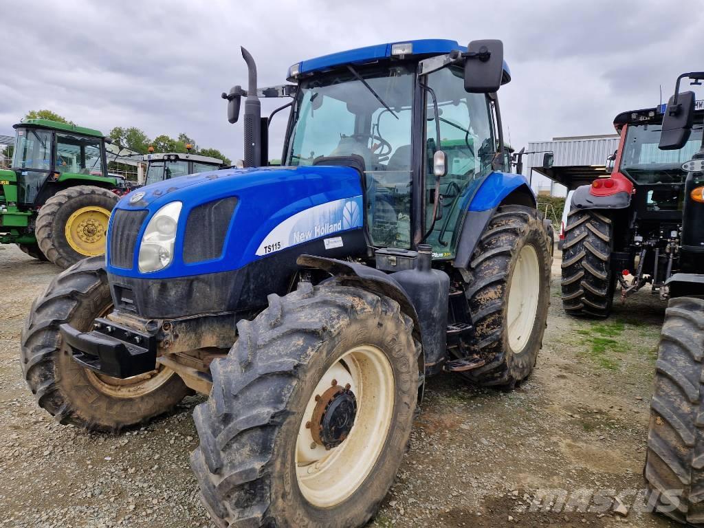 New Holland TSA 115 Traktory