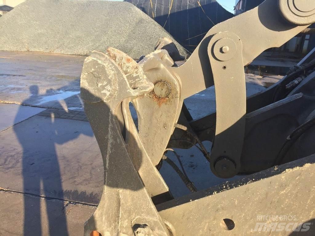 Volvo L 120 F Kolesové nakladače
