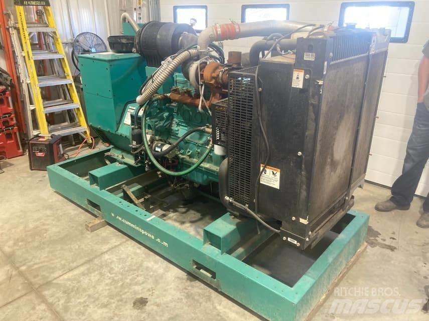 Cummins 105kW Naftové generátory