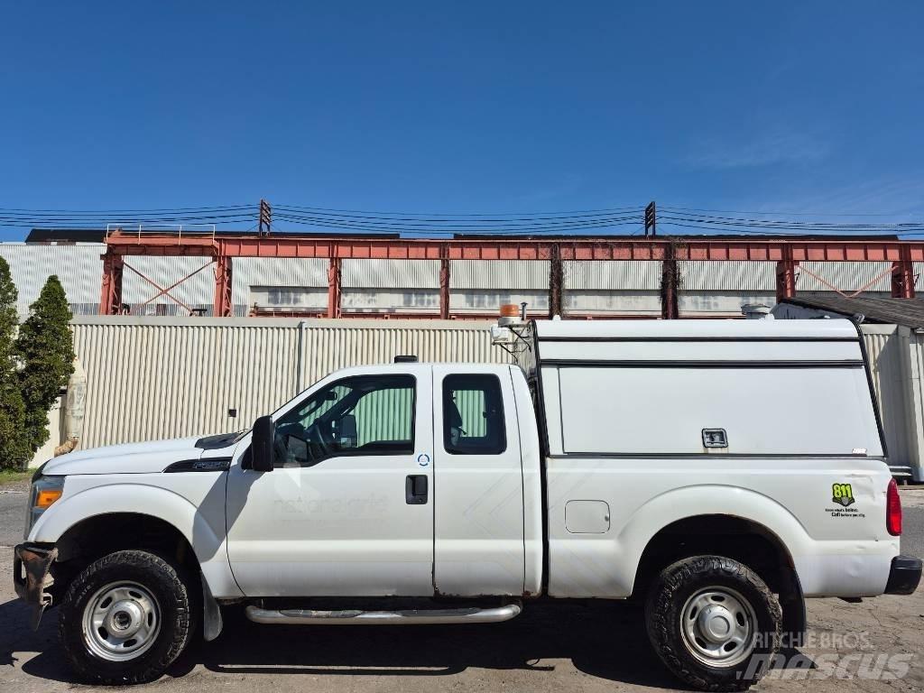 Ford F 250 Nakladacia/sklápacia bočnica
