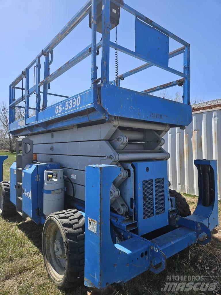 Genie GS 5390 RT Nožnicové zdvíhacie plošiny