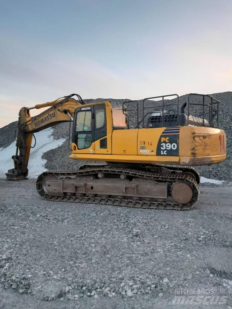 Komatsu PC390LC-8 Pásové rýpadlá