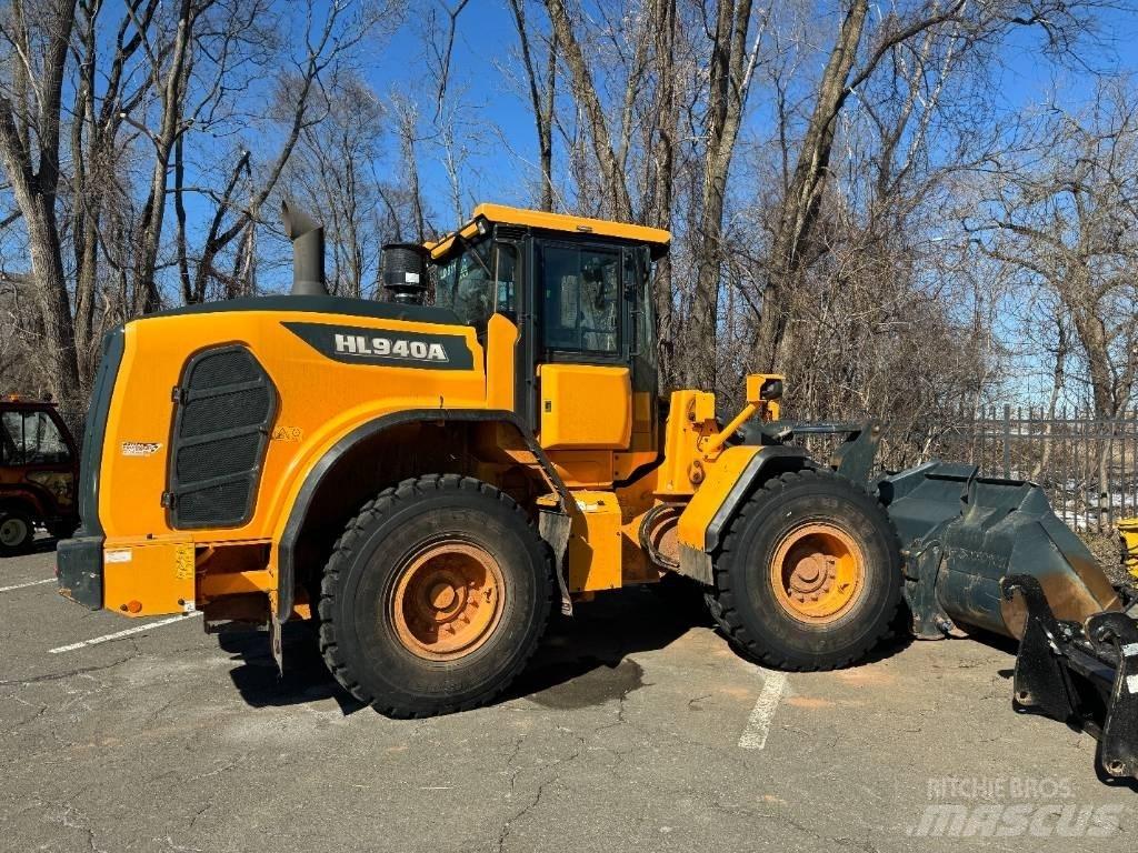 Hyundai HL 940 Kolesové nakladače