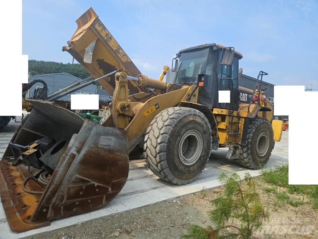 CAT 972 H Kolesové nakladače