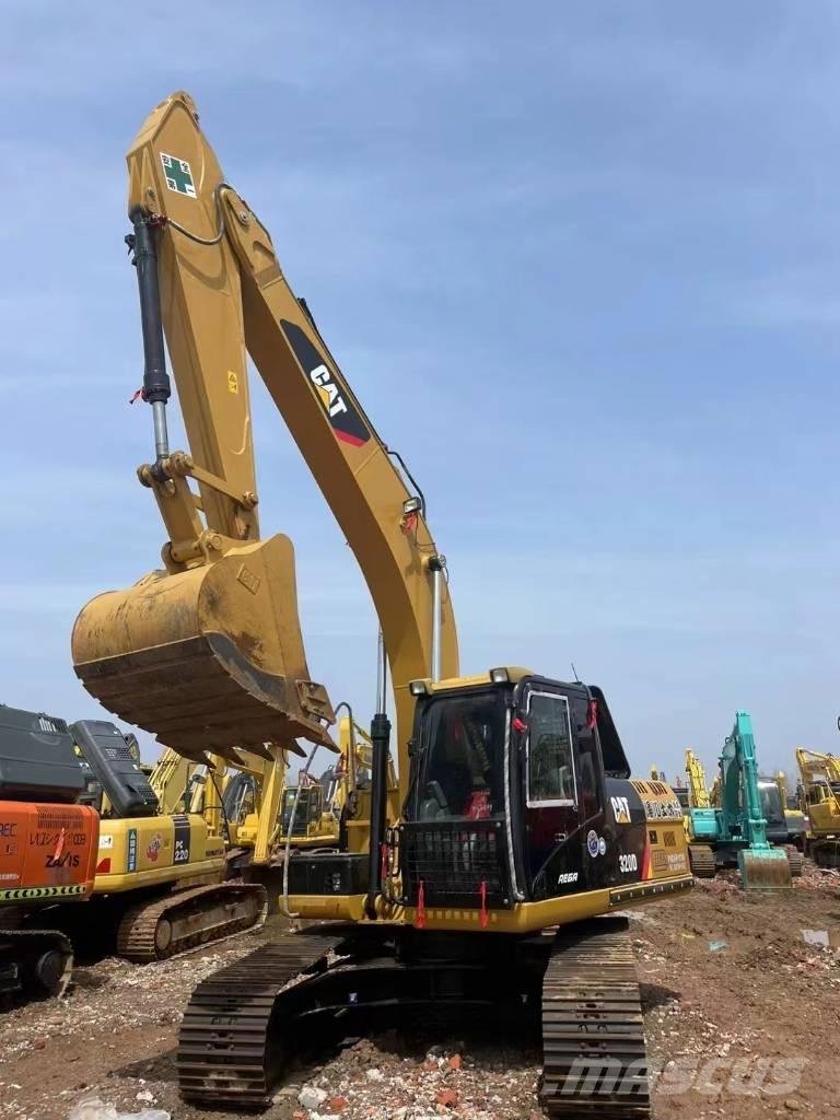 CAT 320D Pásové rýpadlá