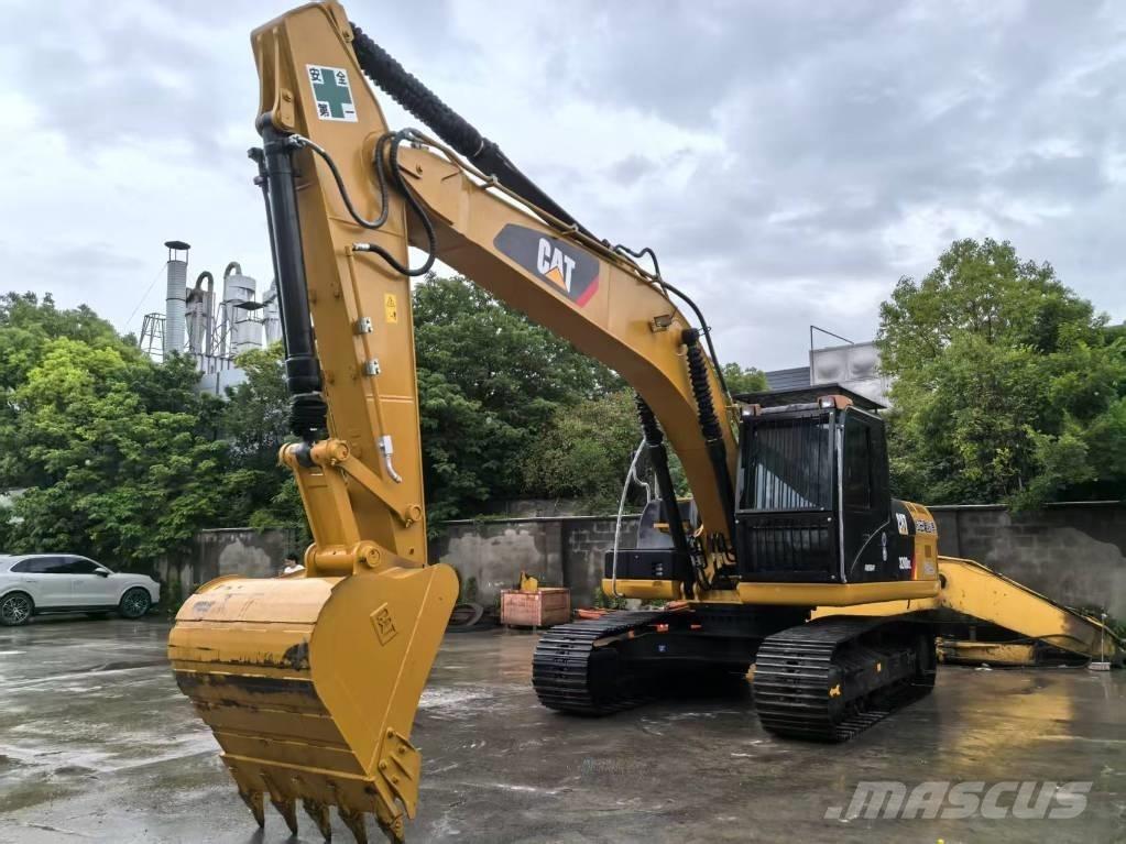 CAT 320 D 2L Pásové rýpadlá