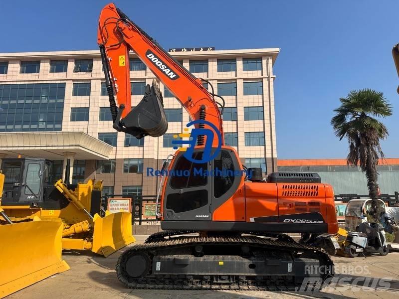 Doosan DX 225 LC-9C Pásové rýpadlá