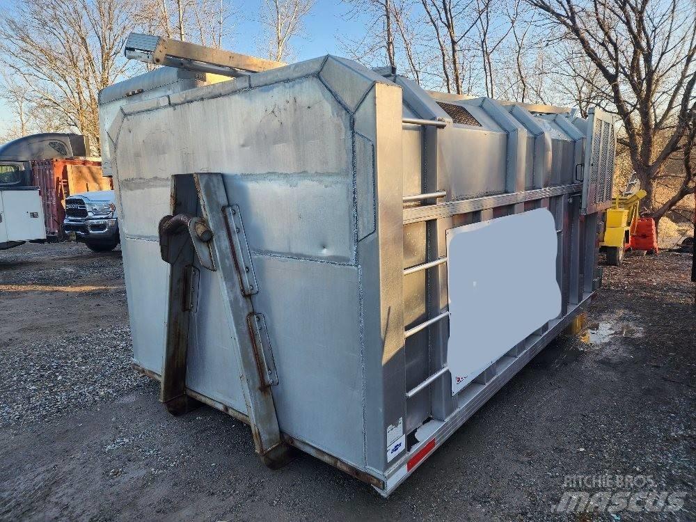  HOOKLIFT 54 Kontajnerové prívesy