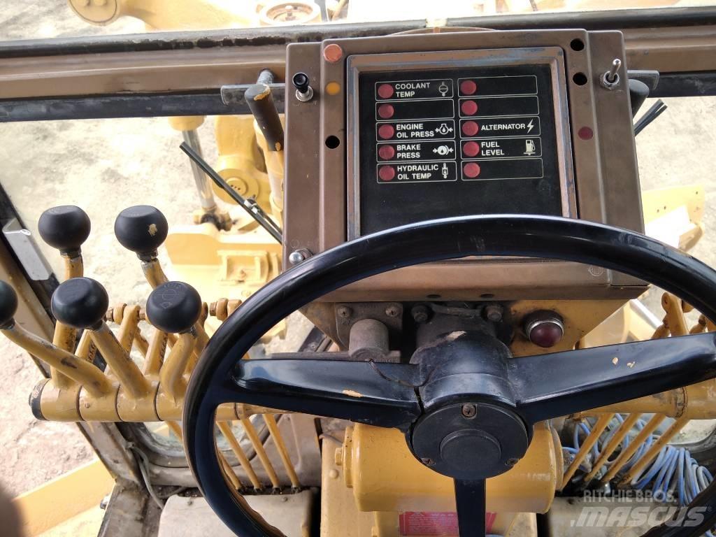 CAT 16 G Grejdery