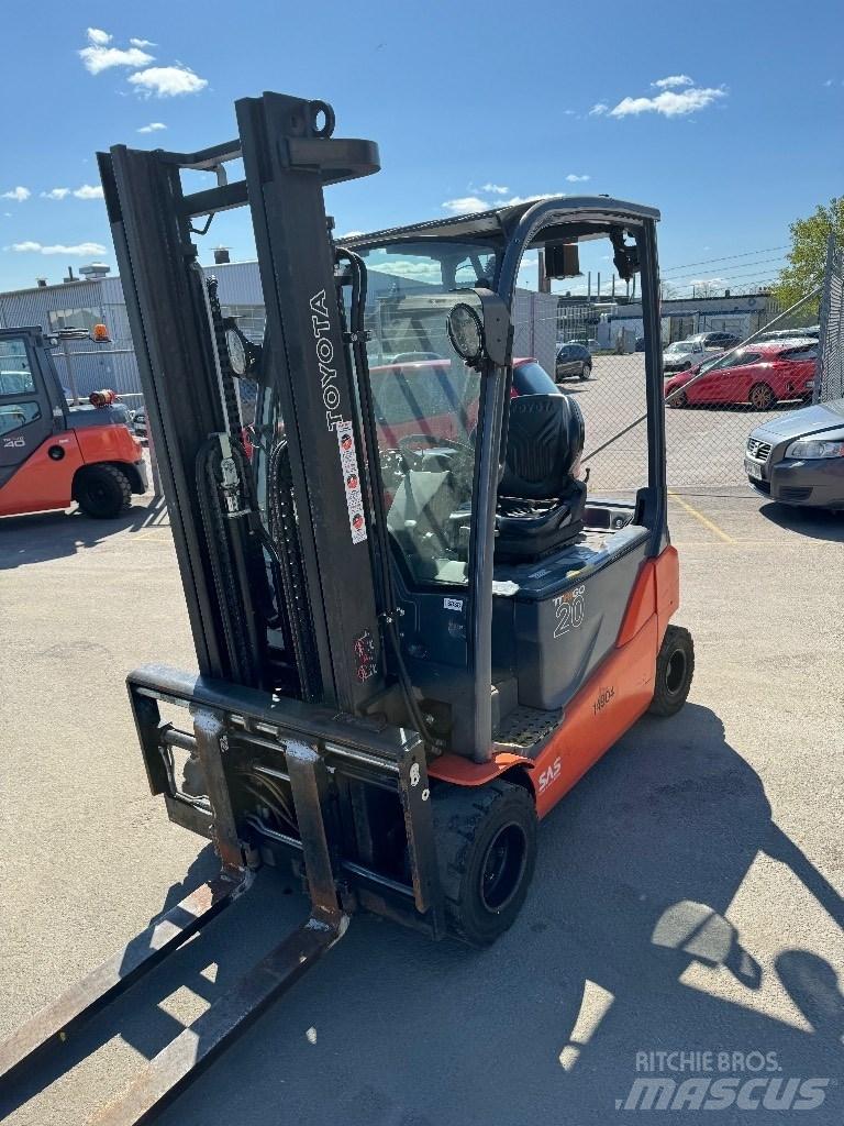 Toyota 8FBM20T Akumulátorové vozíky