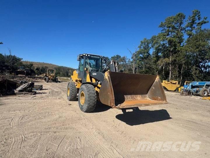 John Deere 624KII Kolesové nakladače