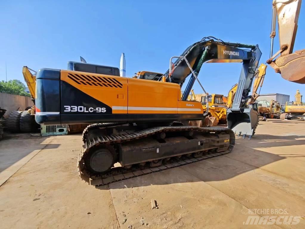 Hyundai 330LC-9S Pásové rýpadlá