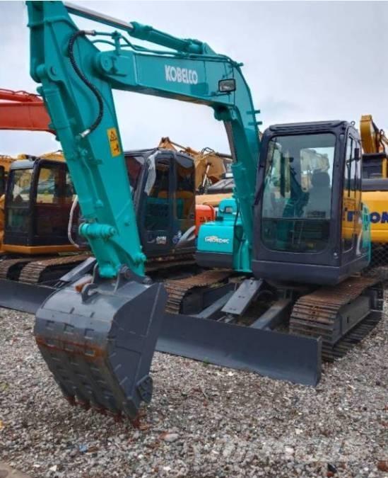 Kobelco SK 75 Midi rýpadlá 7 t - 12 t