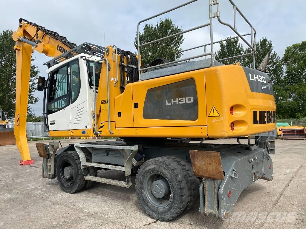 Liebherr LH 30 M Stroje pre manipuláciu s odpadom