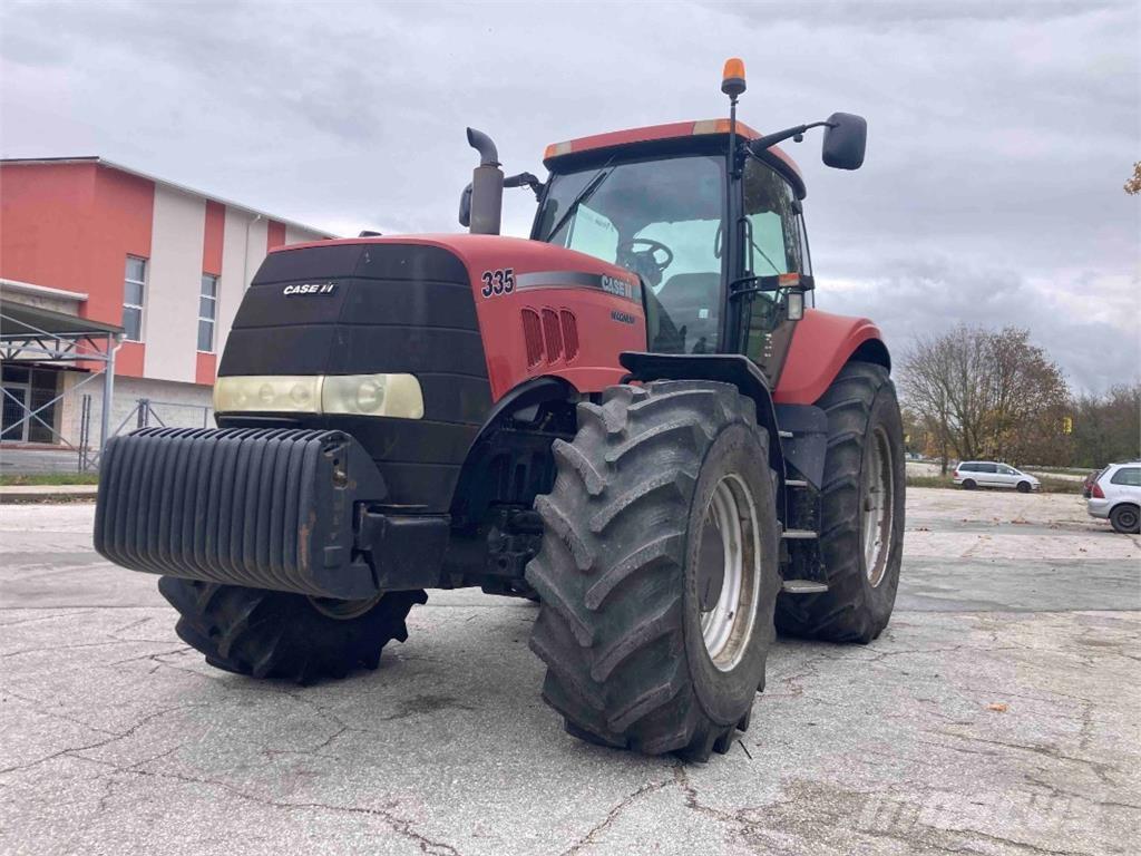 Case IH magnum 335 Traktory