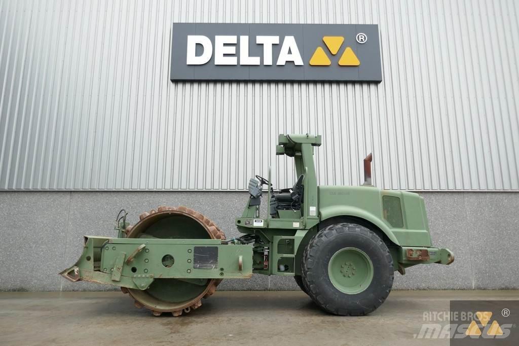 CAT CS563D Ex-army Ťahačové valce