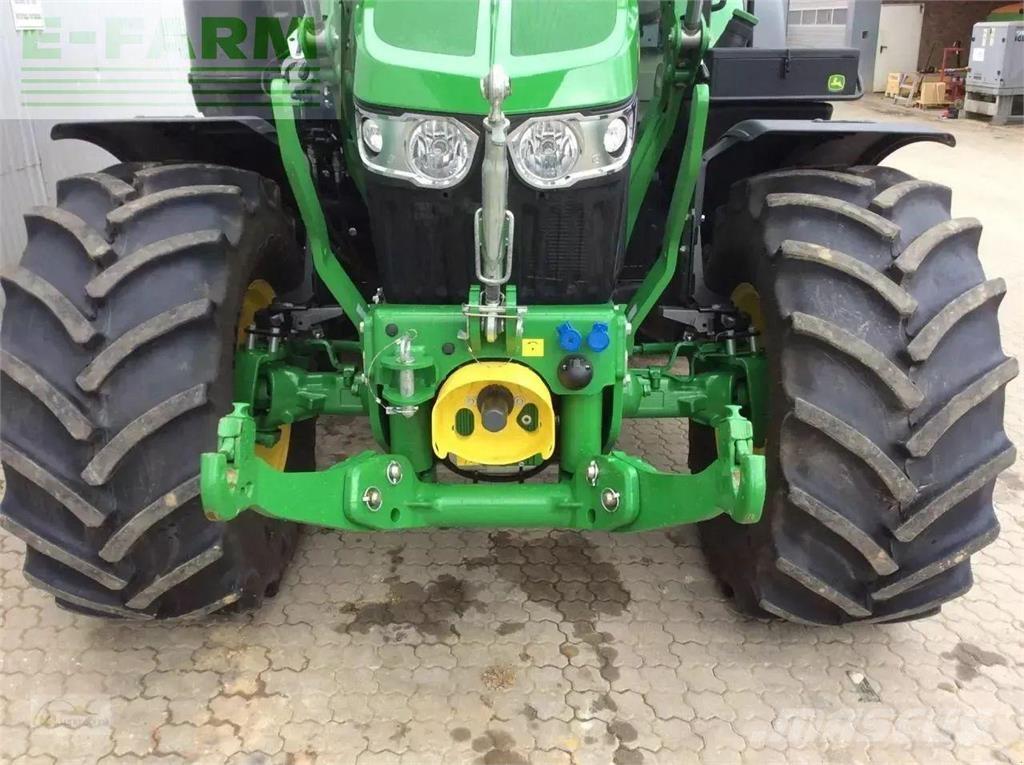 John Deere 6100 m Traktory