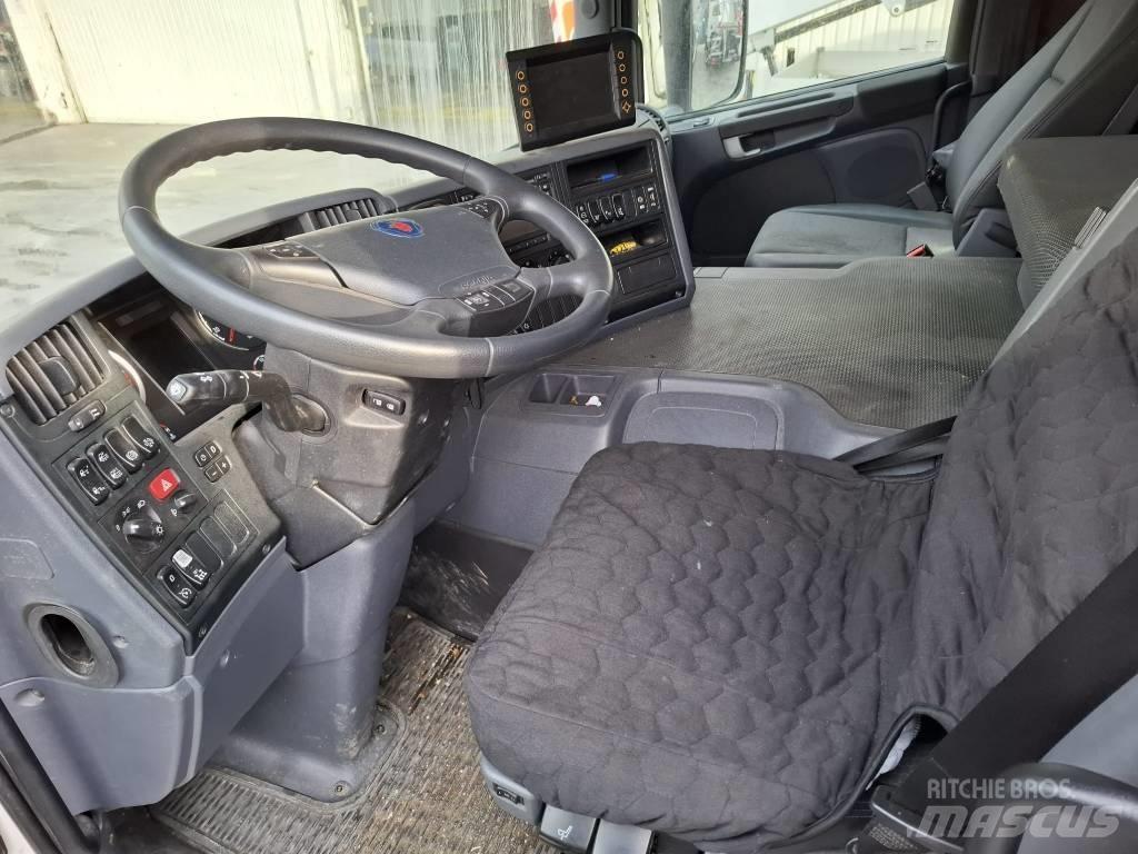 Palfinger P 750 Autoplošiny