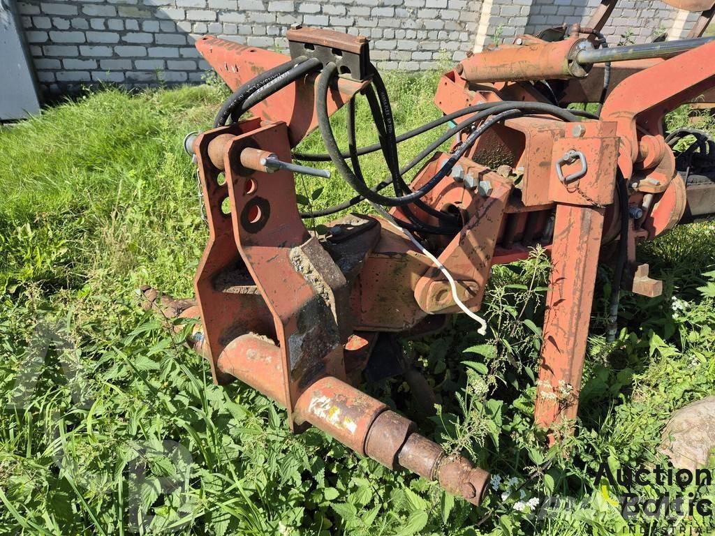 Kverneland PS 100 Dvojstranné pluhy