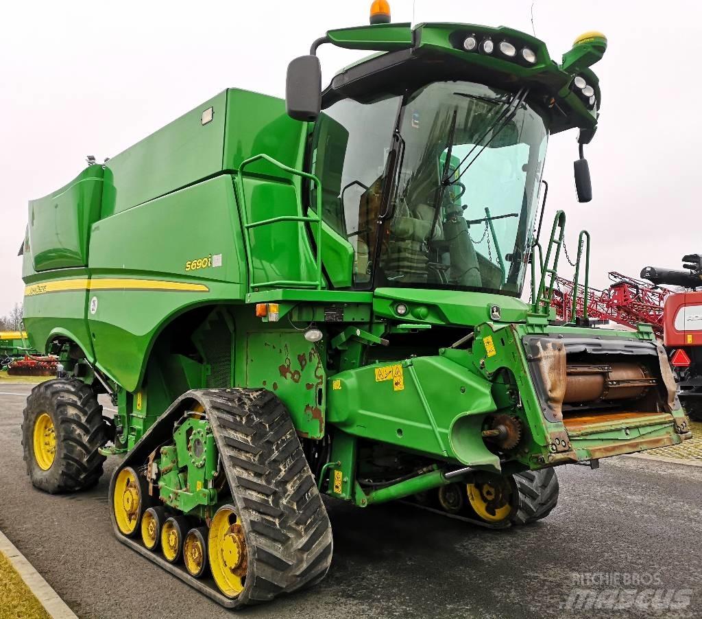 John Deere S 690 i Kombinované zberacie stroje