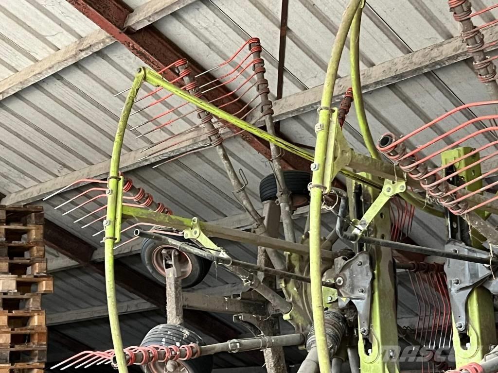 CLAAS Liner 2700 Riadkovače