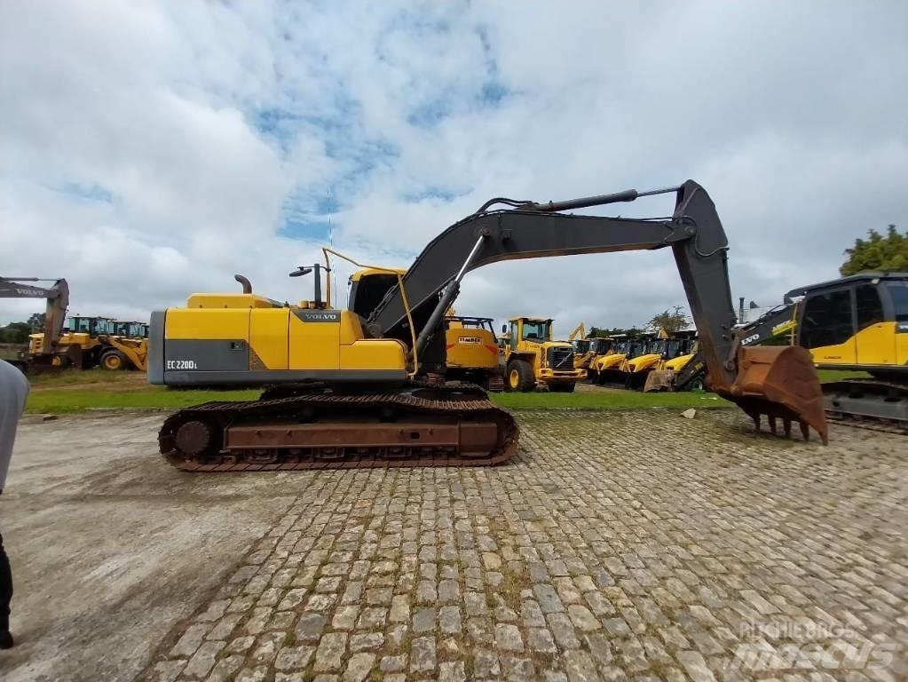 Volvo EC 220 DL Pásové rýpadlá