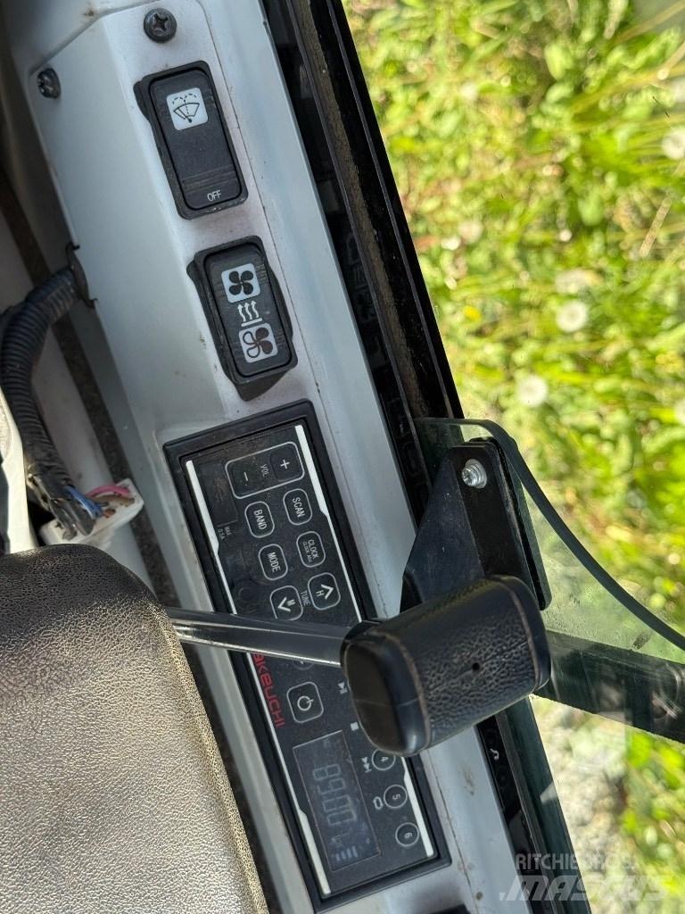 Takeuchi TB 216 Mini rýpadlá < 7t