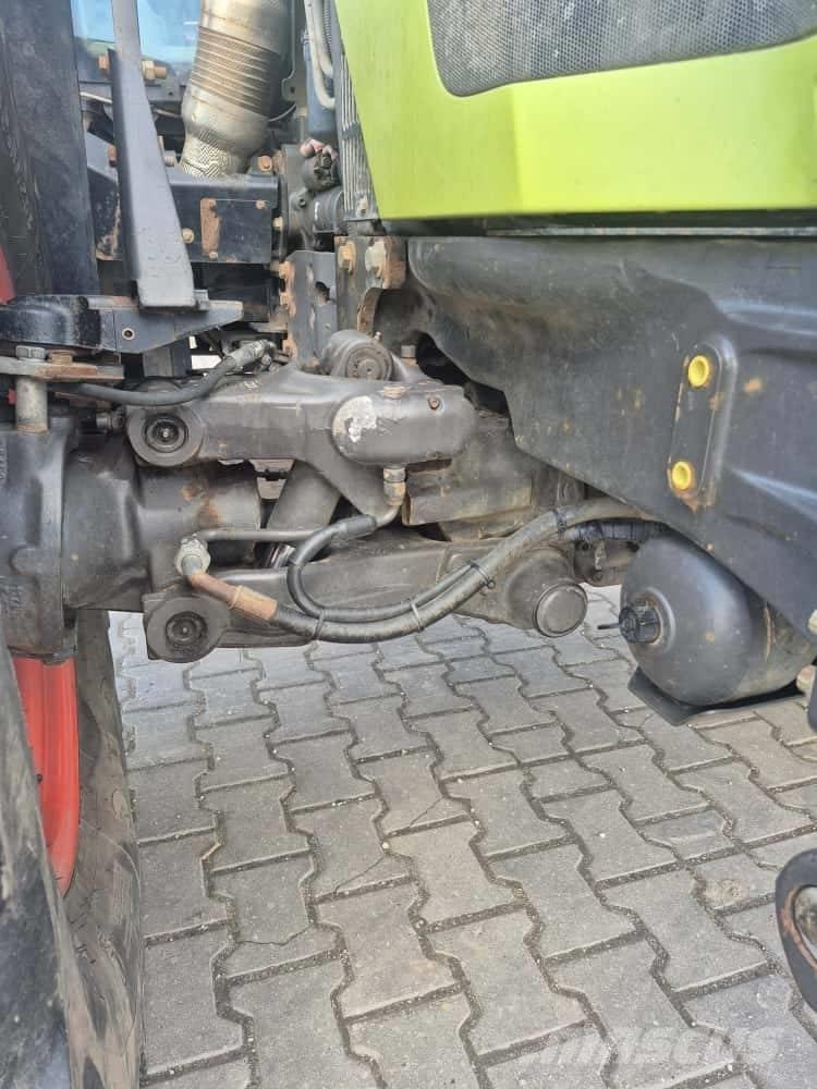 CLAAS Arion 530 Traktory
