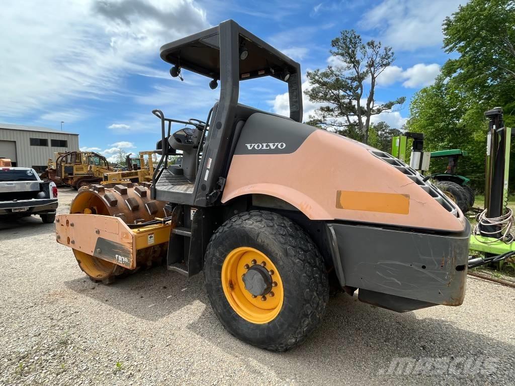 Volvo SD 70 D Ťahačové valce
