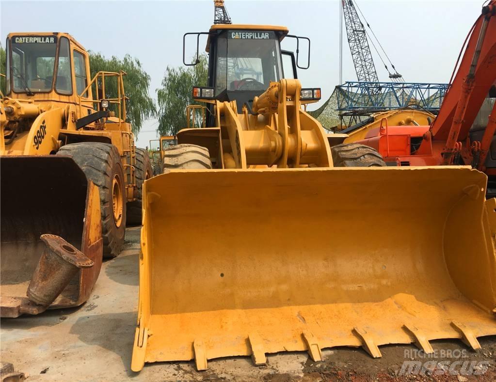 CAT 966 G Kolesové nakladače