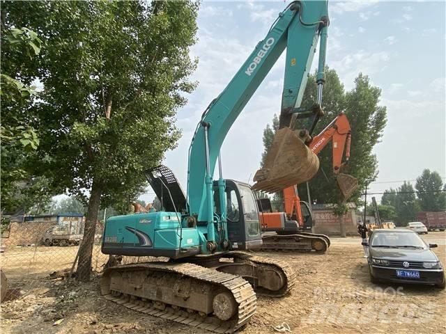 Kobelco SK200-8 Pásové rýpadlá