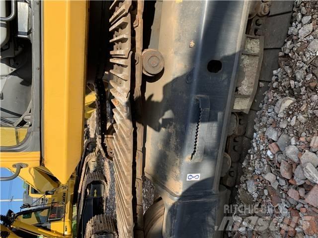 Komatsu PC 300 Pásové rýpadlá