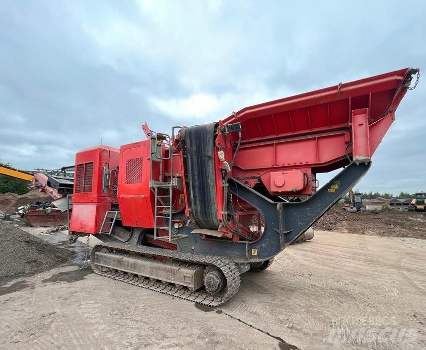 Finlay J 960 Mobilné drviče