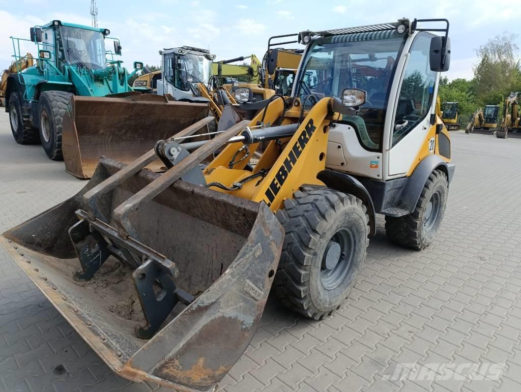 Liebherr L508C Kolesové nakladače